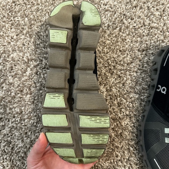 Well loved but still have life in them - Picture 7 of 7